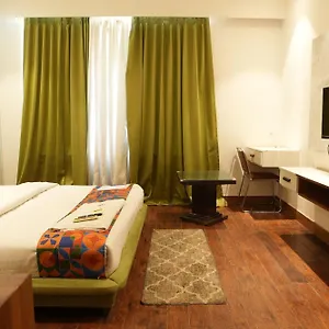 Elite Sector 45 I I Couple Friendly Hotel